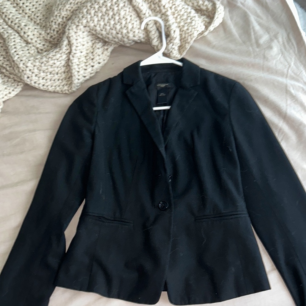Ann Taylor Blazer 🕺🏻HOST PICK💃🏼